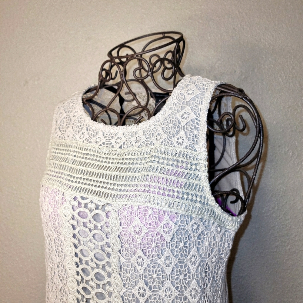 2/$40 New Directions Lace Top